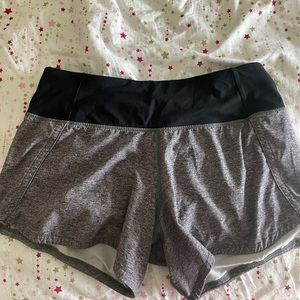 Lululemon Size 4 Shorts